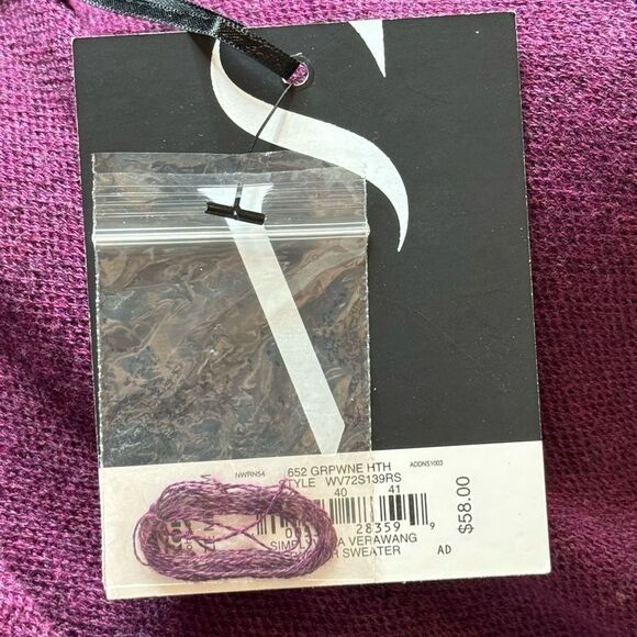 NWT Simply Vera by Vera Wang Purple Top size Medium - Picture 4 of 5